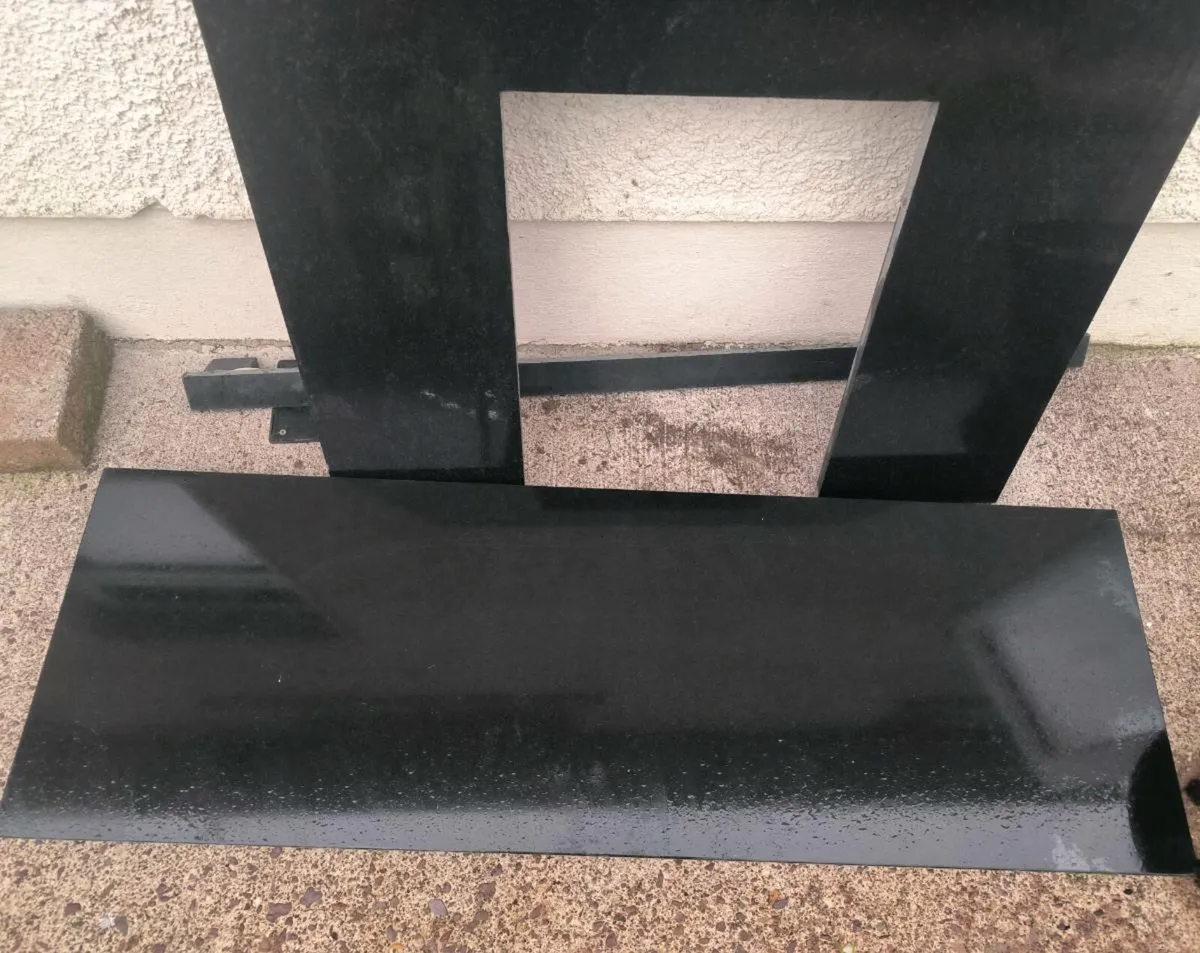 Fire surround and hearth - Image 2