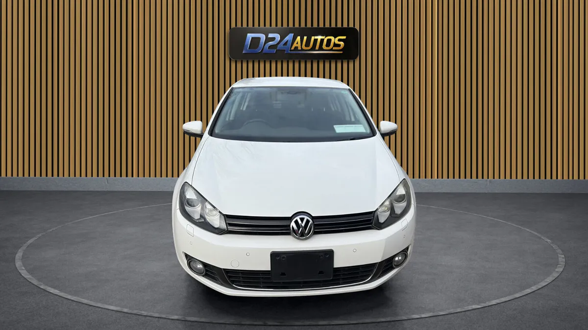 VOLKSWAGEN GOLF HIGHLINE AUTOMATIC 1.4 LOW MILES - Image 3