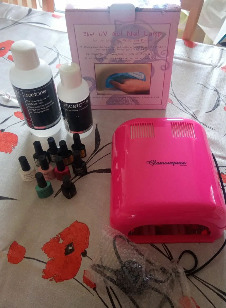 Gel Nail Lamp + 10 Gel Nailpolish + 1.5lt Acetone - Image 1