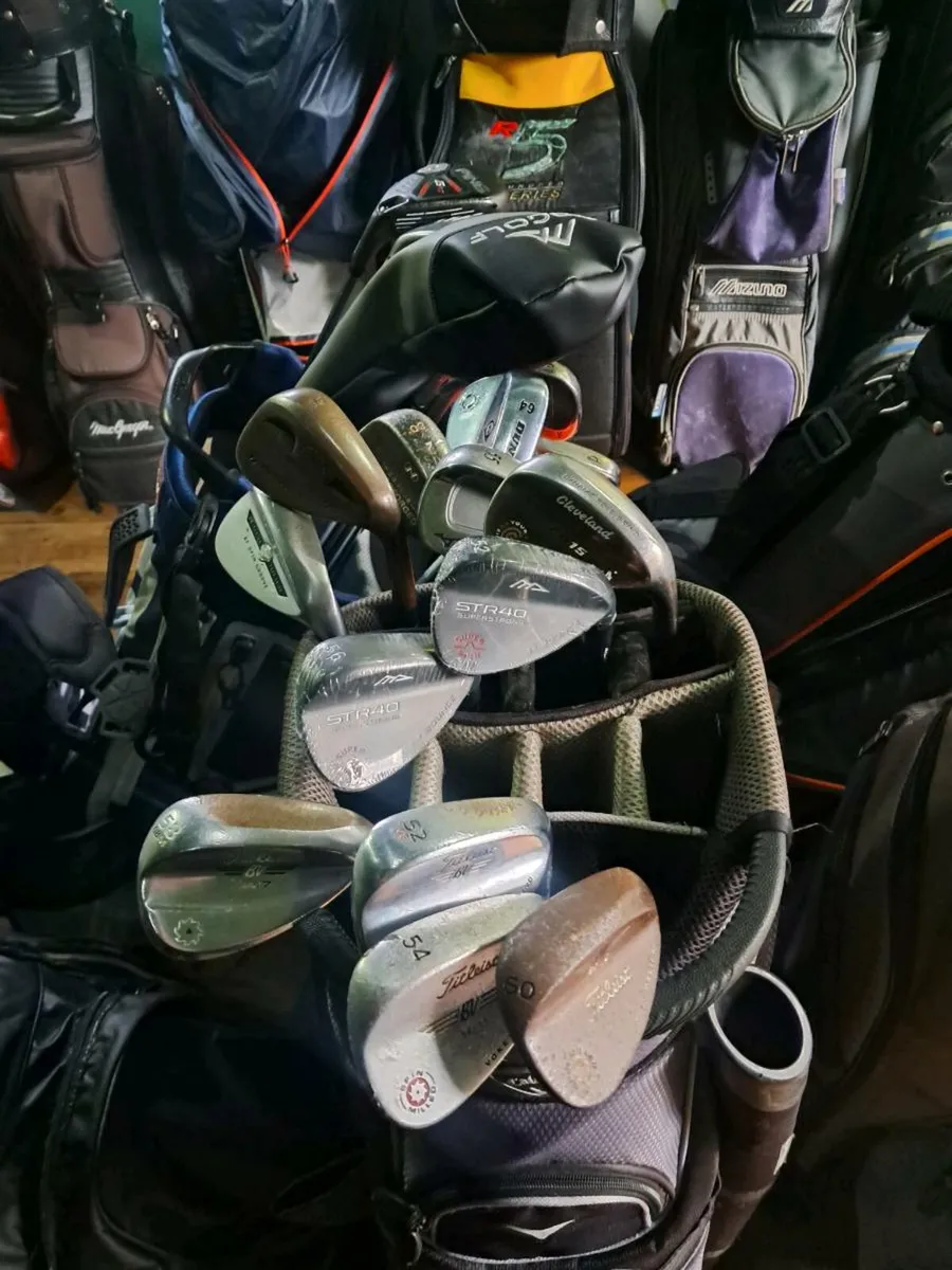 Great selection of wedges - Image 1