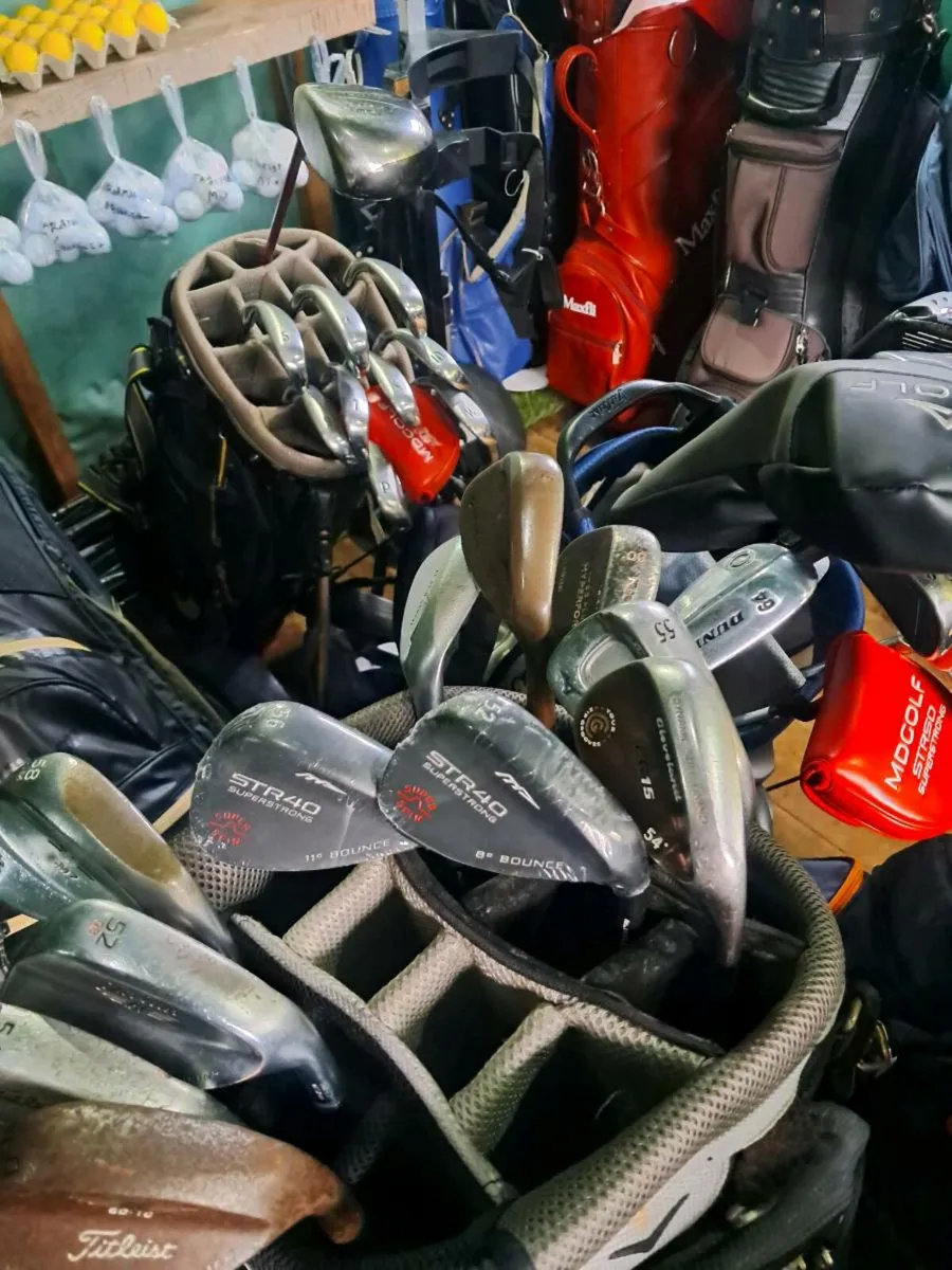 Great selection of wedges - Image 2