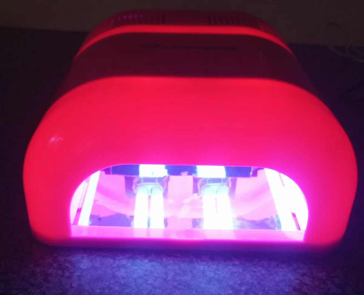 Gel Nail Lamp + 10 Gel Nailpolish + 1.5lt Acetone - Image 2