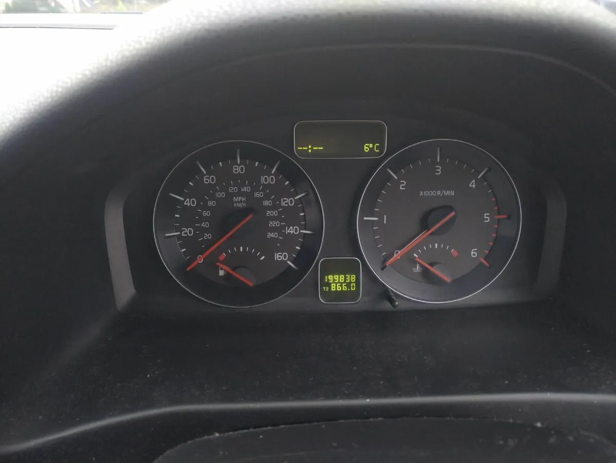 Volvo V50 2011 - Image 3