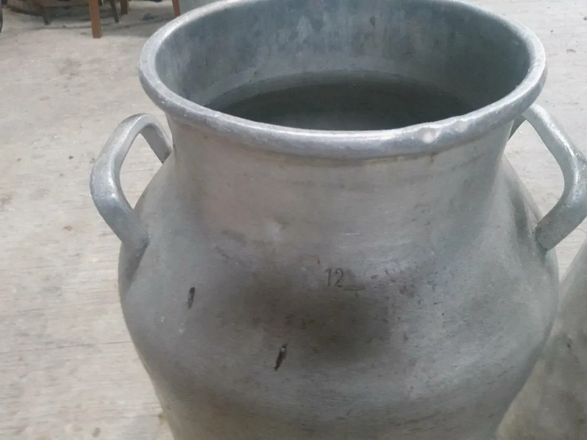 Milk cans - Image 3