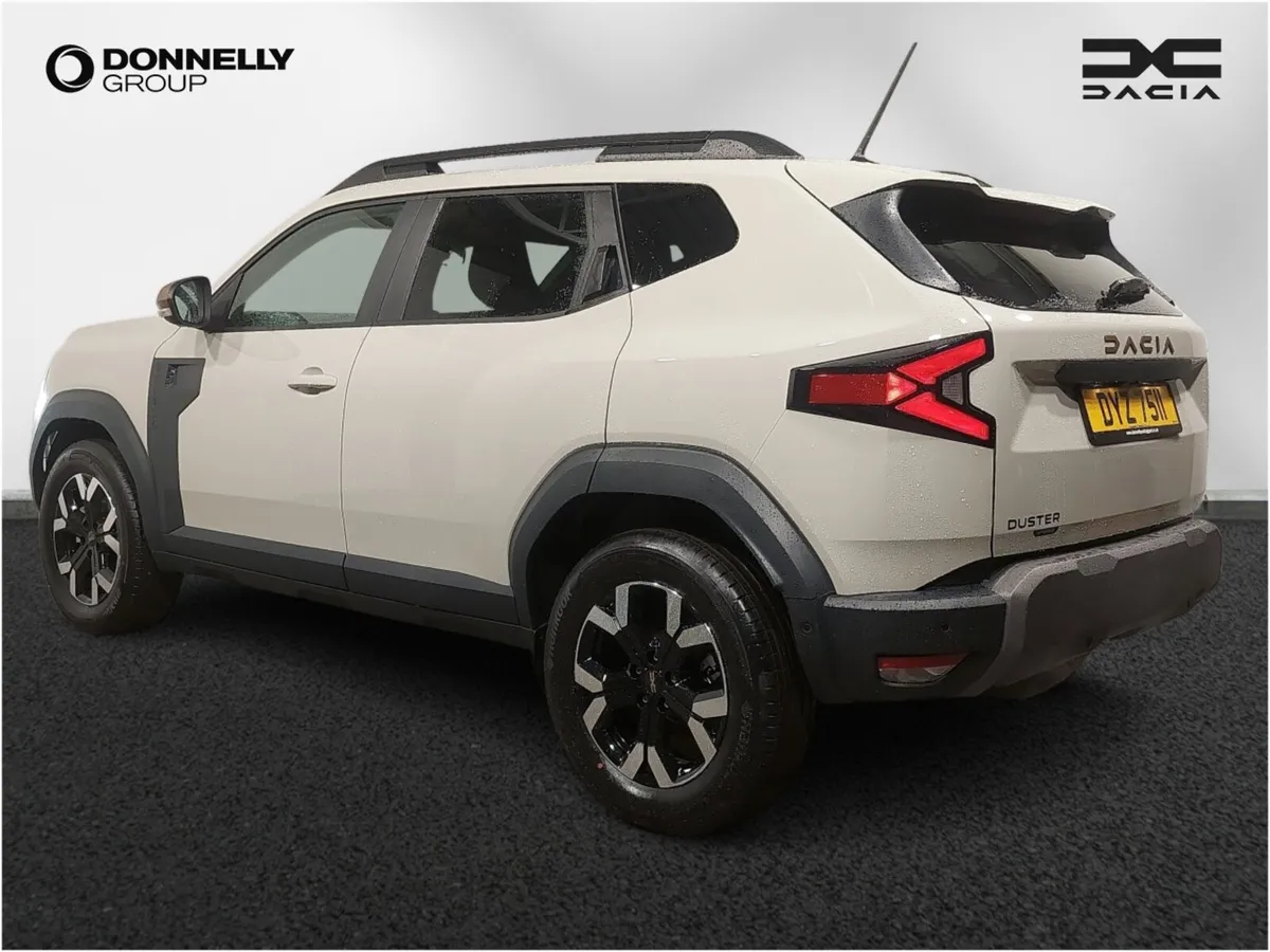 Dacia Duster Estate Extreme - Image 2