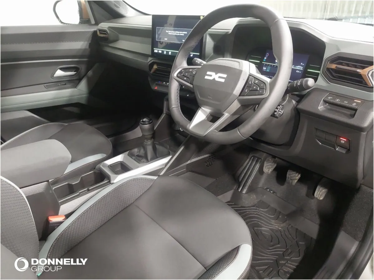 Dacia Duster Estate Extreme - Image 4
