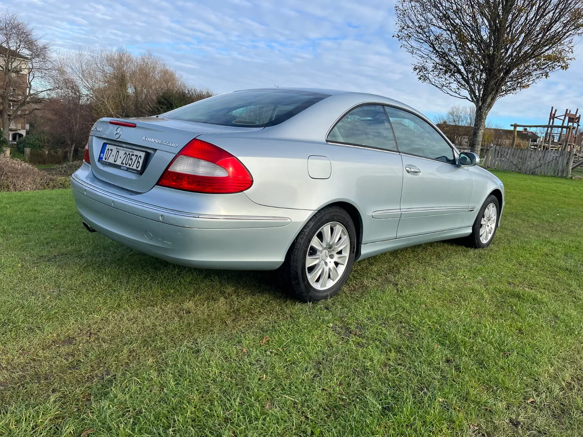NO RESERVE AUCTION Mercedes-Benz CLK 2007 - Image 4