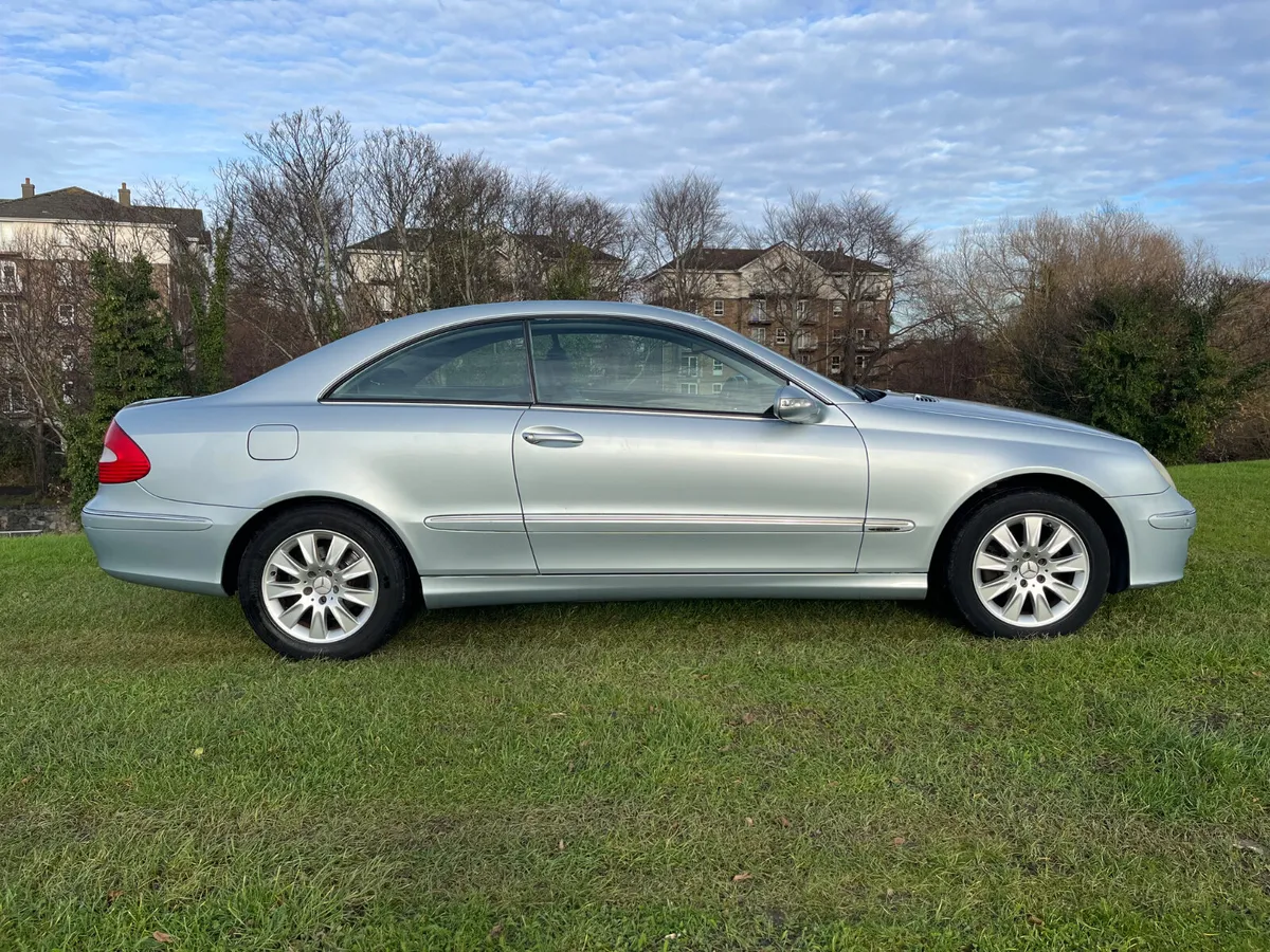 NO RESERVE AUCTION Mercedes-Benz CLK 2007 - Image 3