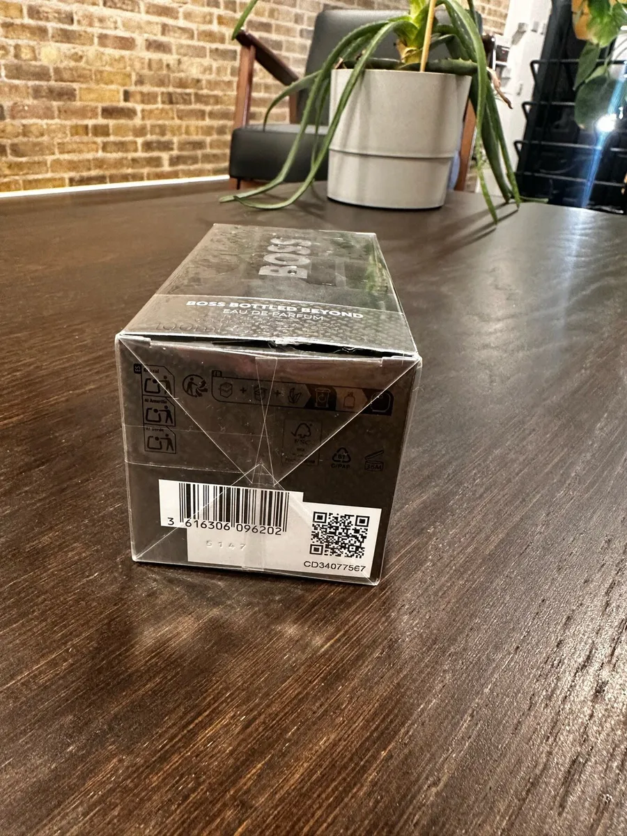 Boss Bottled Beyond Parfum - Image 2