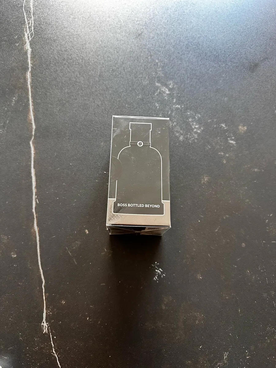 Boss Bottled Beyond Parfum - Image 4