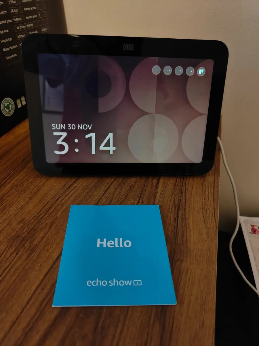 Amazon Echo Show 8 - Image 2