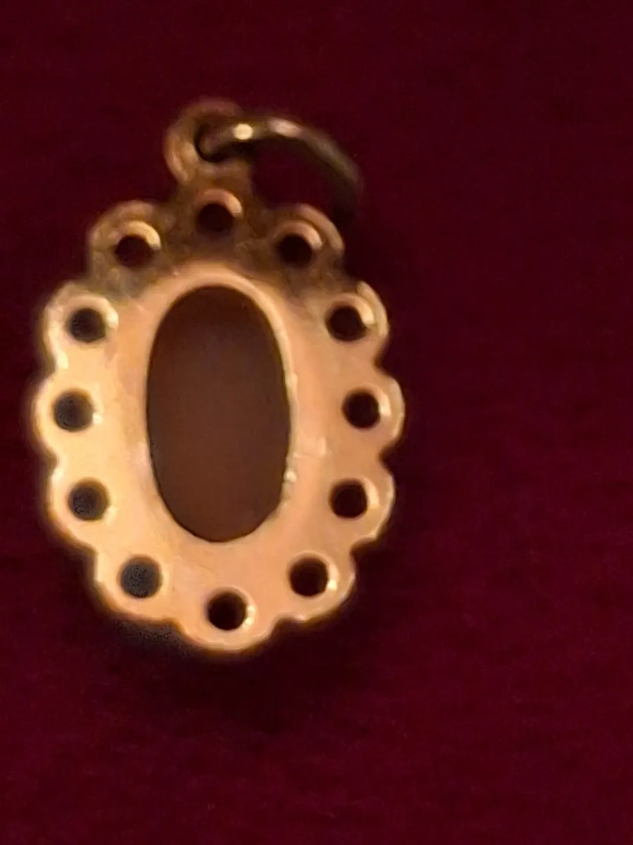 Petite cameo pendant or charm... - Image 3