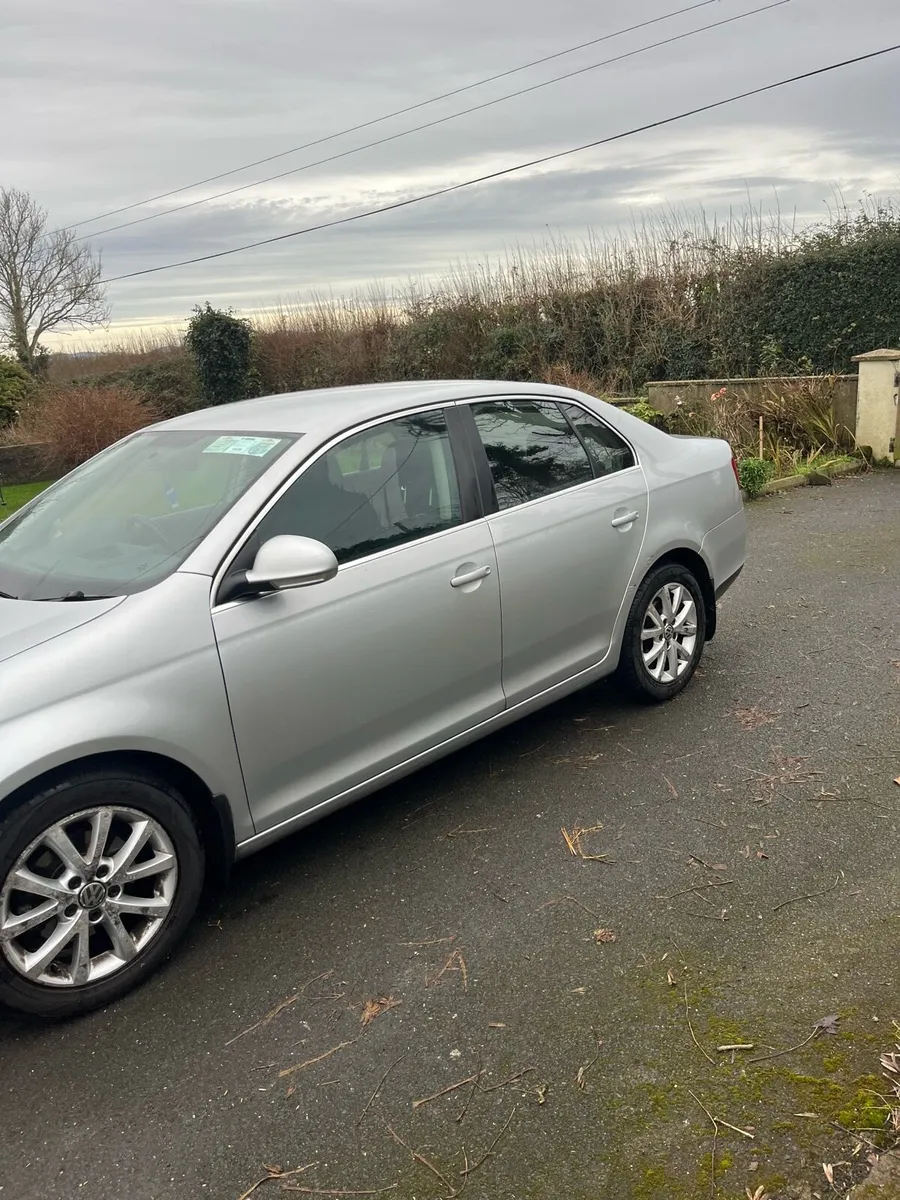 Volkswagon Jetta - Image 2