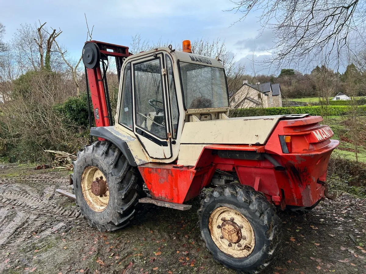 Manitou rough terrain forklift - Image 2