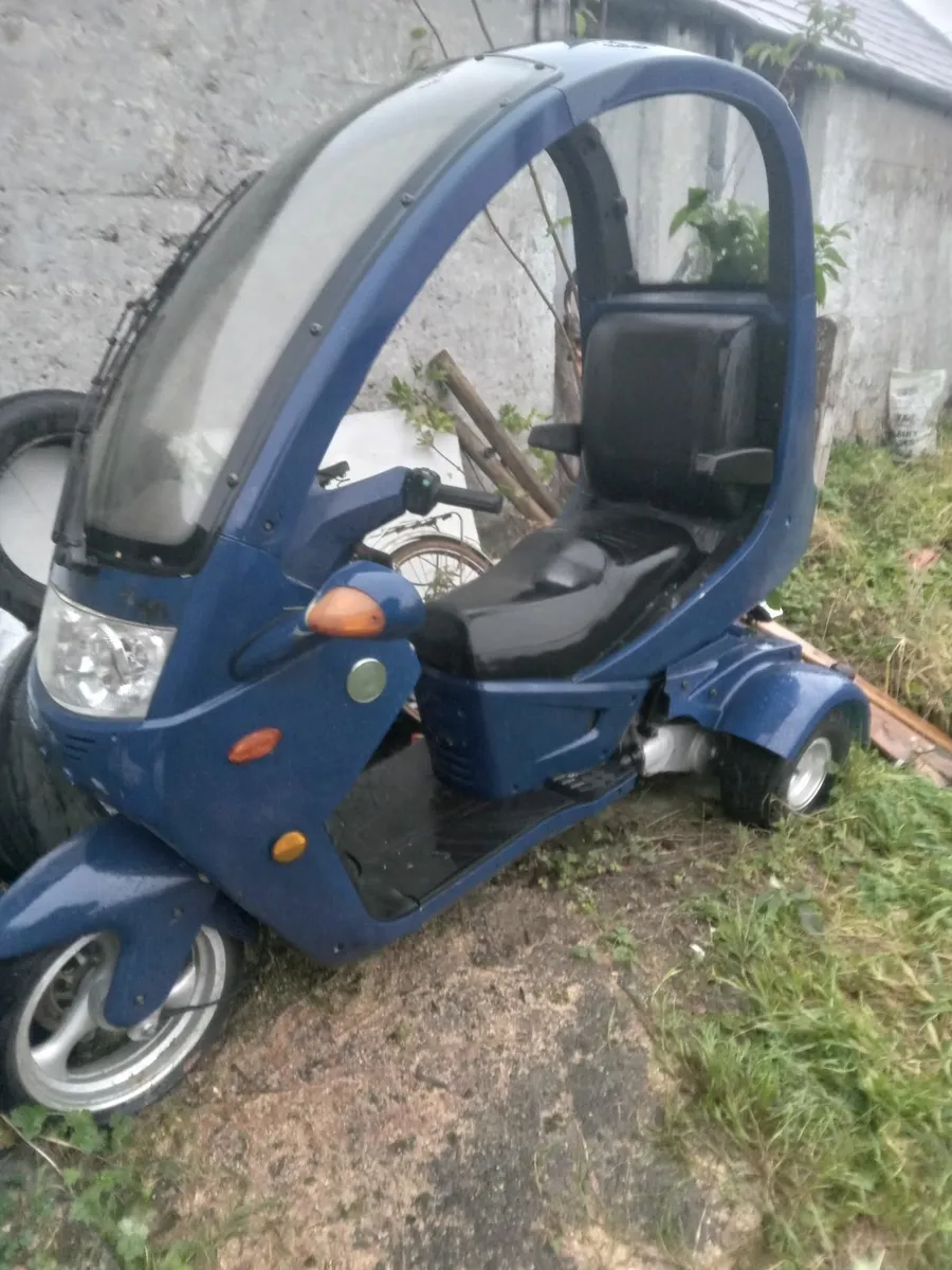 Yamaha Trike Motorcycle - Image 1