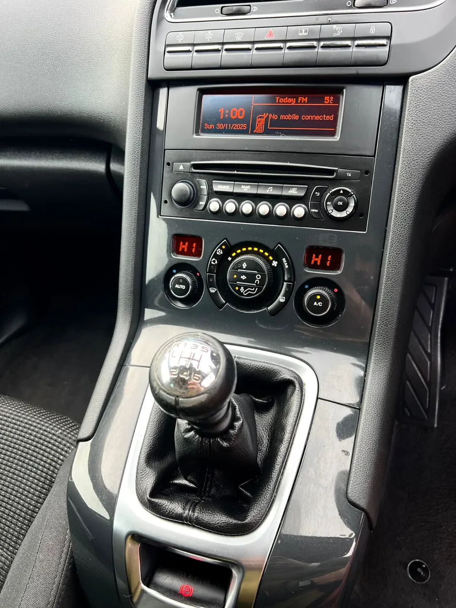 Peugeot 5008 2015 1.6 HDI new nct 9/26 tax 1/26 - Image 3