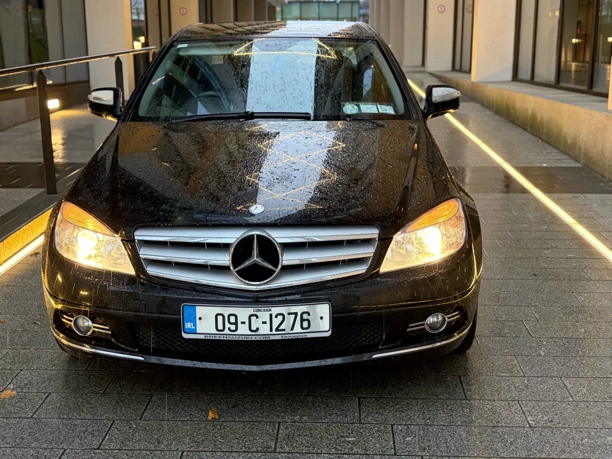 Mercedes c200 - Image 1