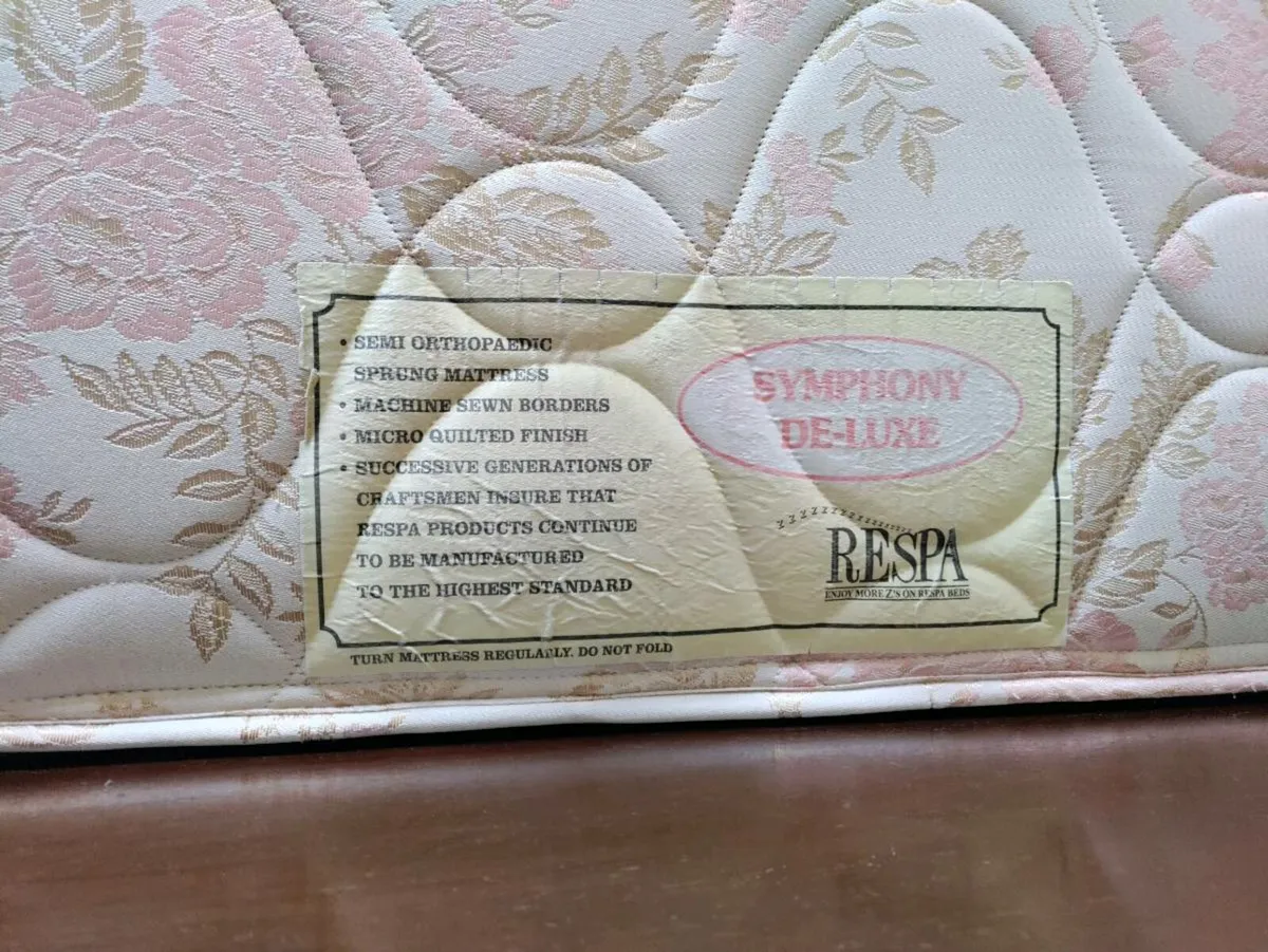 Double Bed - Image 3