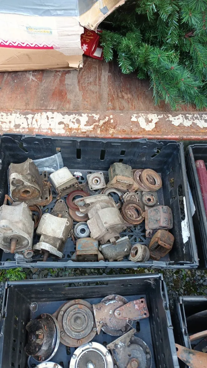 Job lot of British motorcycle spares - Image 4