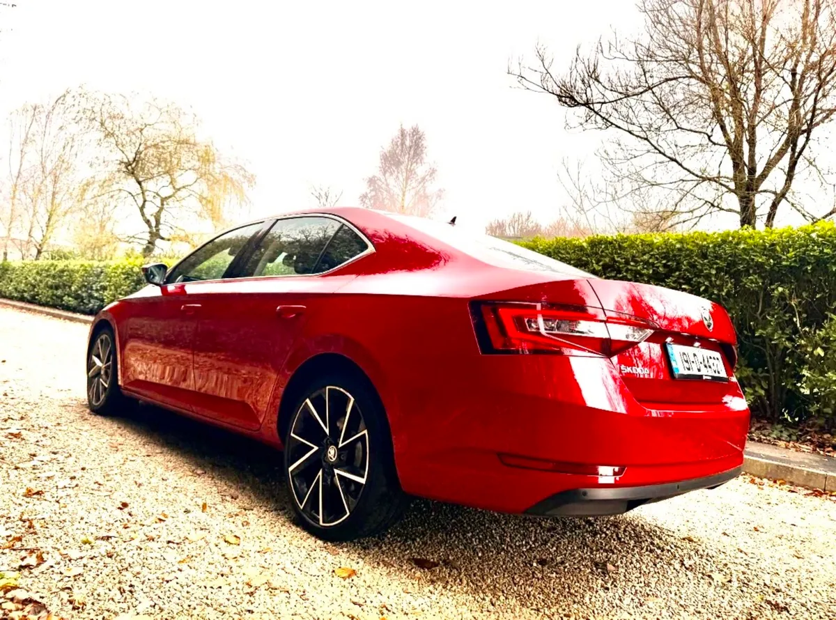 191 Skoda Superb 2.0Tdi Nct/27 “value” €12950 - Image 2