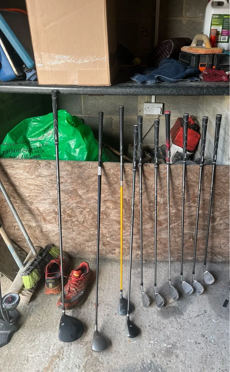 Left handed golf clubs - Image 1