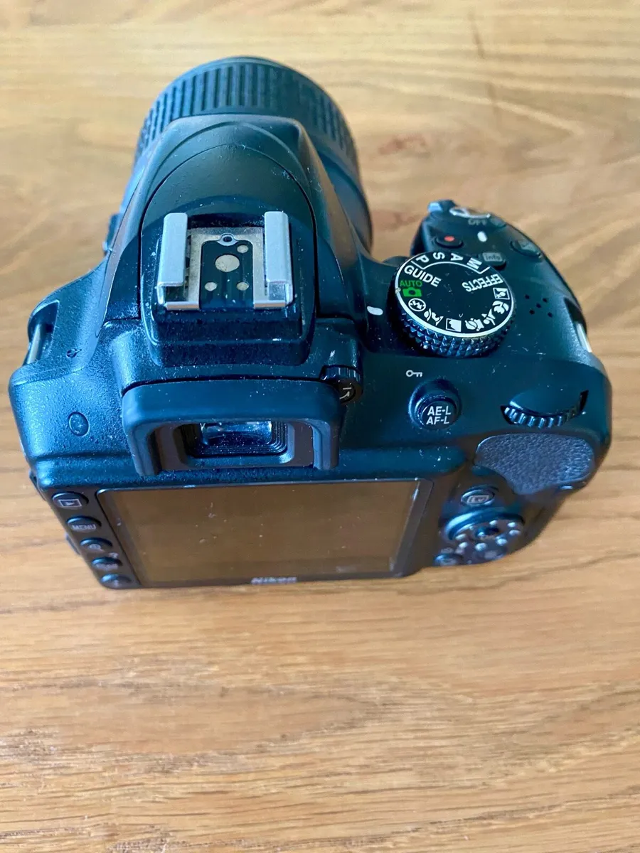 Nikon D3300 - Image 2