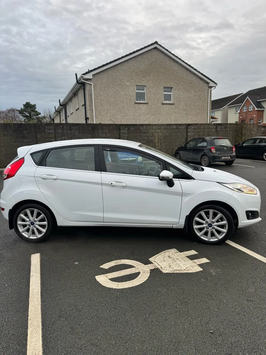 Ford Fiesta 2016 Auto - Image 3