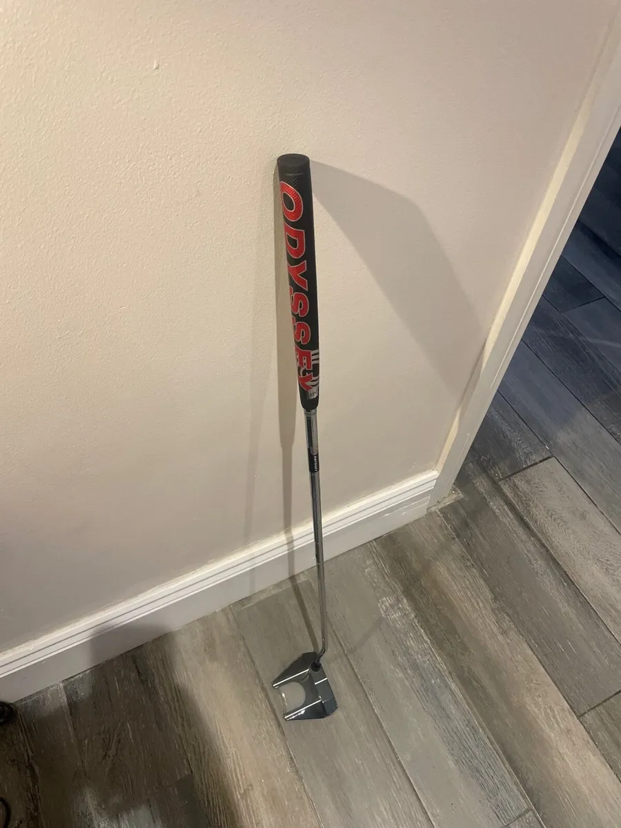 Odyssey dfx 7 putter (BRAND NEW) - Image 1