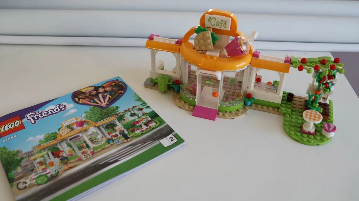 LEGO 41444 FRIENDS Heartlake City Organic Cafe and - Image 4