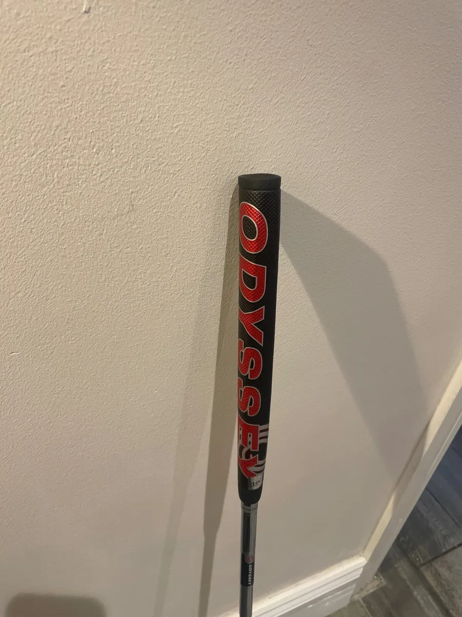 Odyssey dfx 7 putter (BRAND NEW) - Image 2