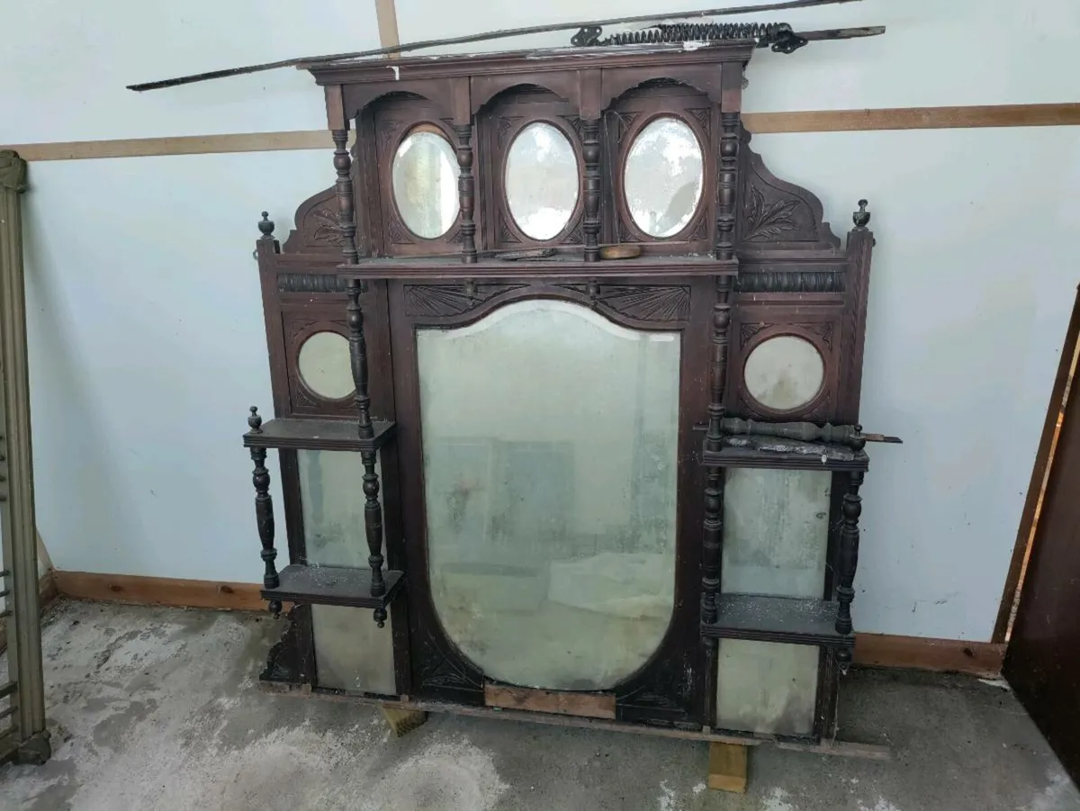 Over mantel mirror - Image 1