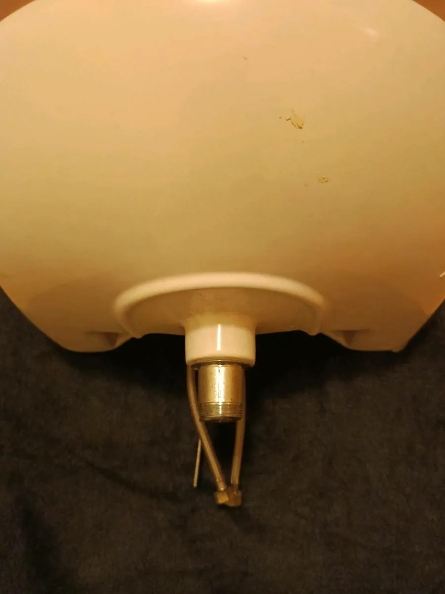 Free Sink and pedestal - Image 3