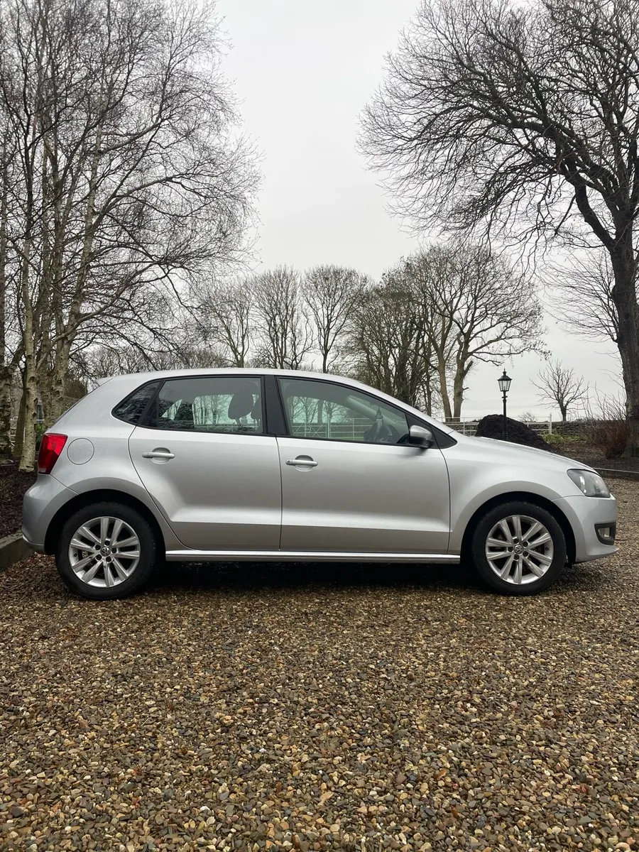 VW Polo 2013 Very Low Mileage Full Service History - Image 3