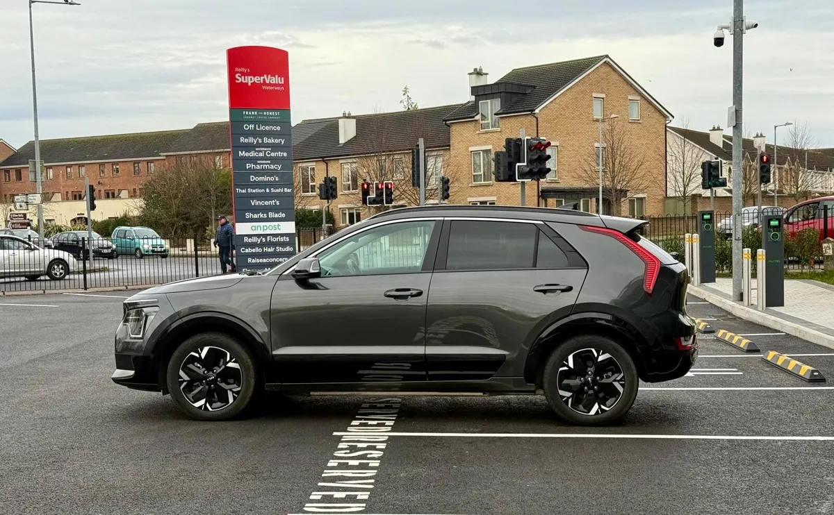 Kia Niro EV 2025 year/only 8t.km. - Image 4