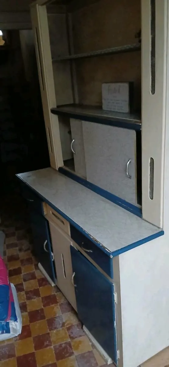 Vintage kitchen dresser - Image 2