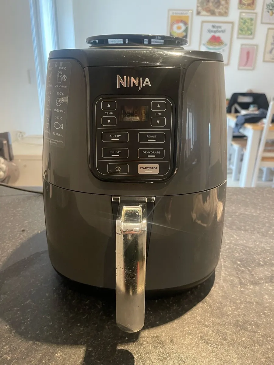 Ninja Air fryer - Image 1