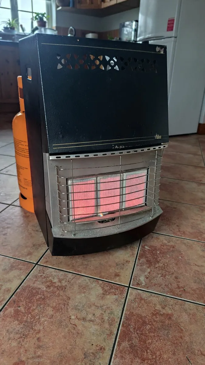 gas heater - Image 1