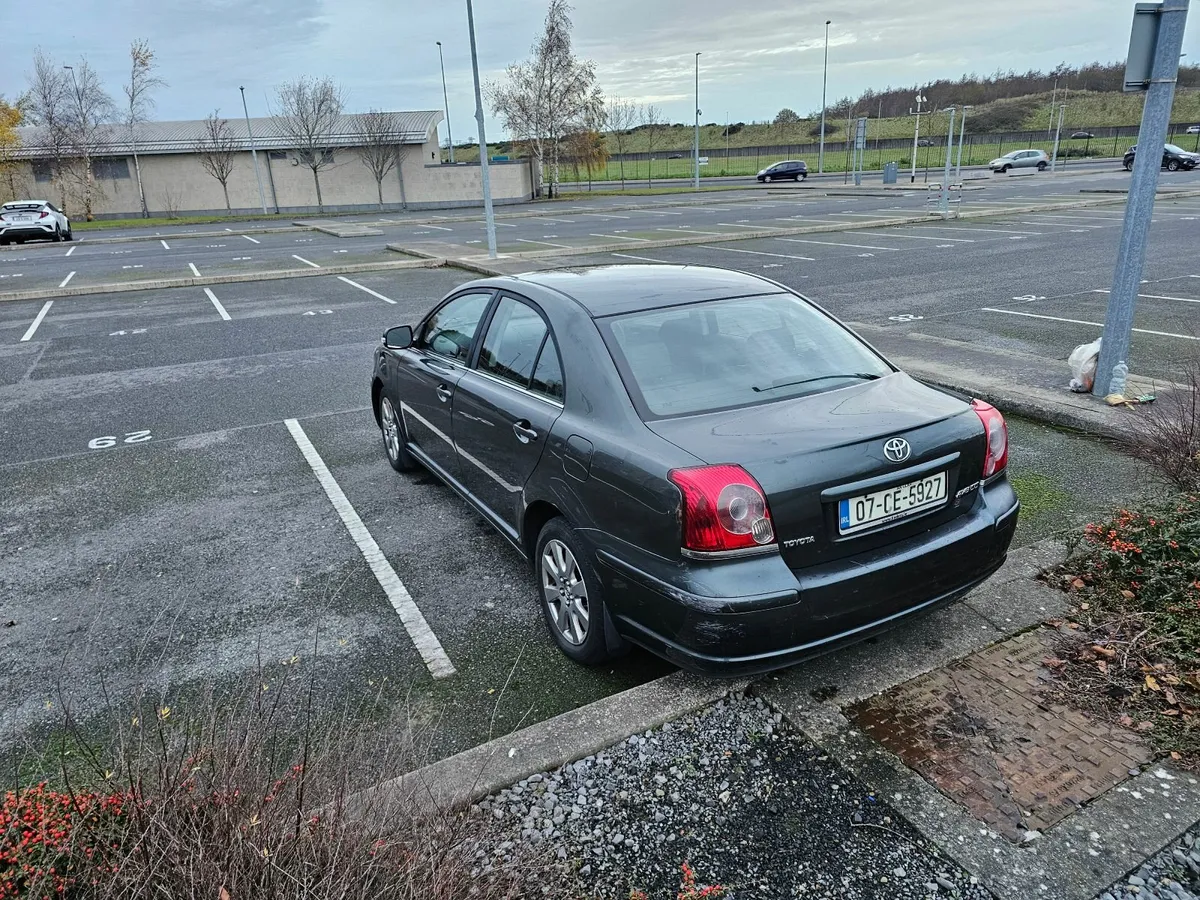 Toyota Avensis 2007 - Image 2