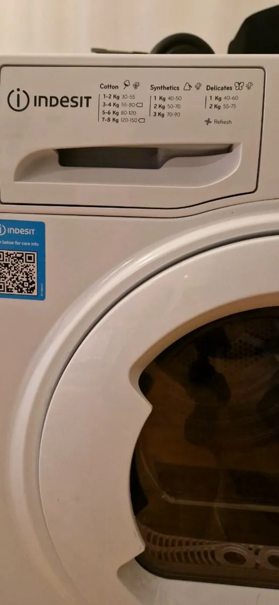 Indesit 8kg Condenser Dryer  - FREE DELIVERY - Image 4