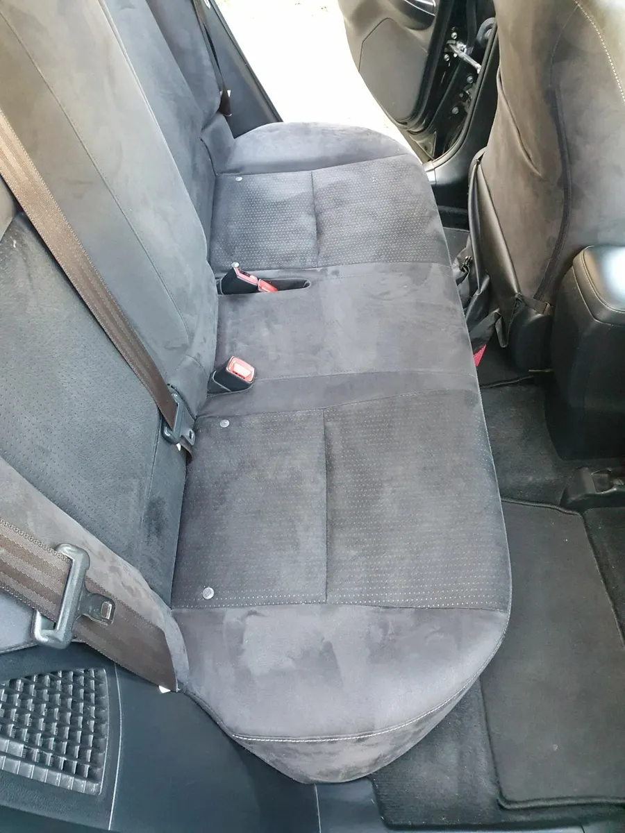 Lexus CT 2016 - Image 2