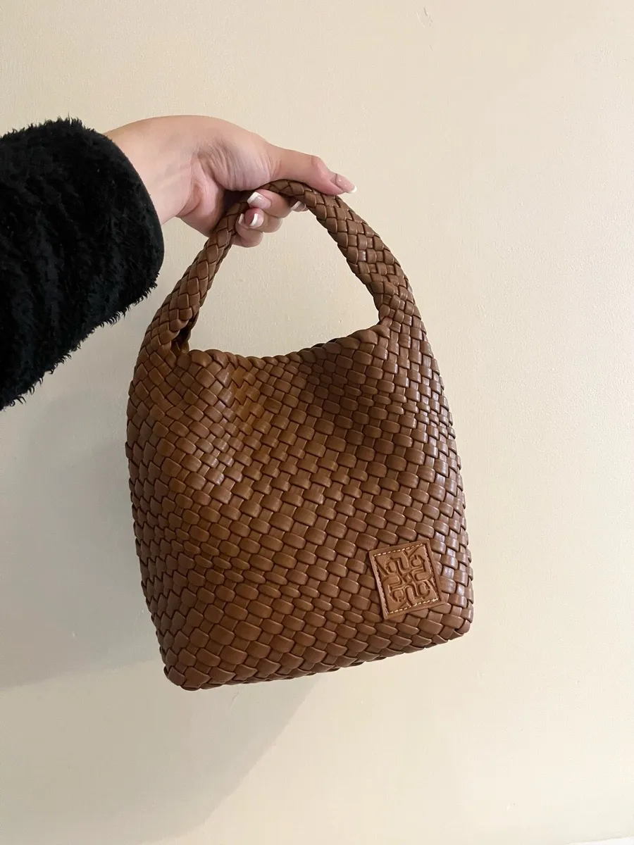NEW Premium woven handbag gifts - Image 3