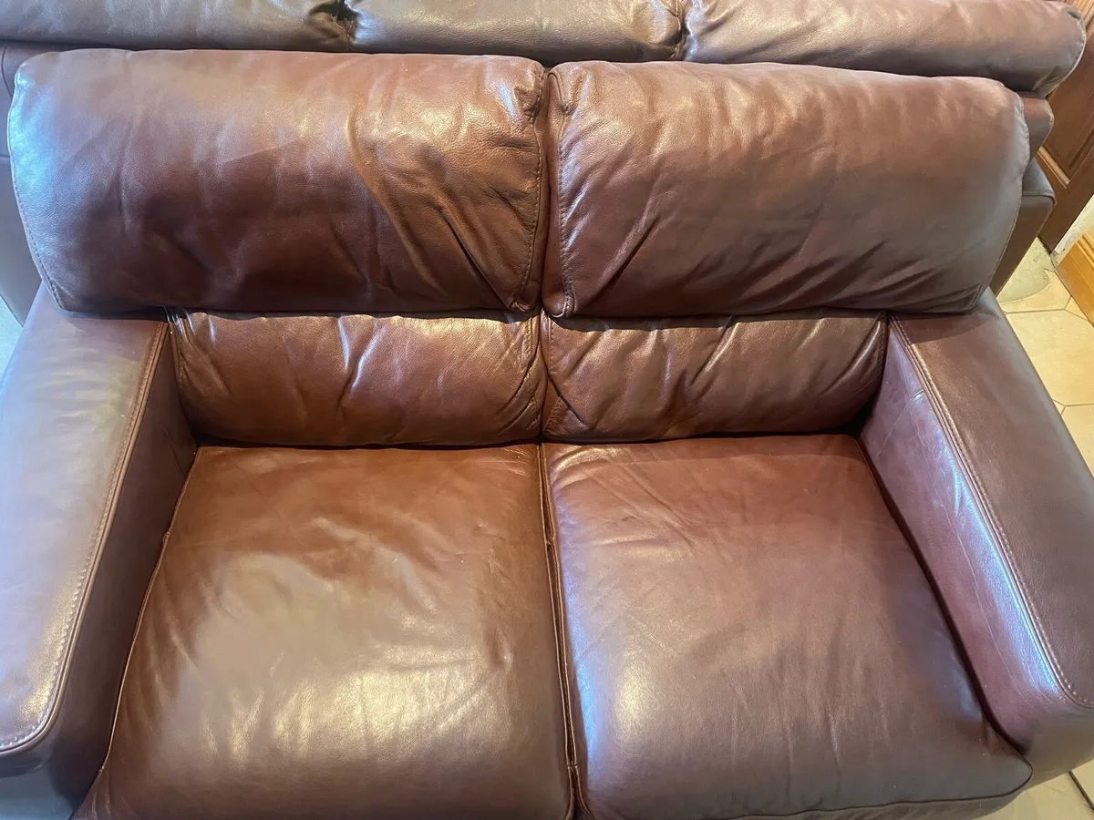 Brown leather couch’s - Image 1
