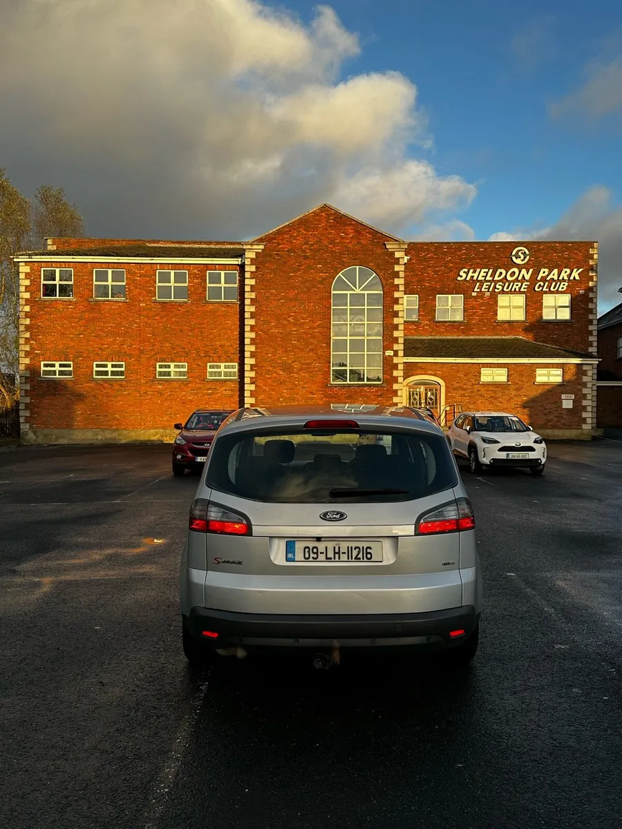 Ford S-Max Panoramic Titanium Nct - Image 4