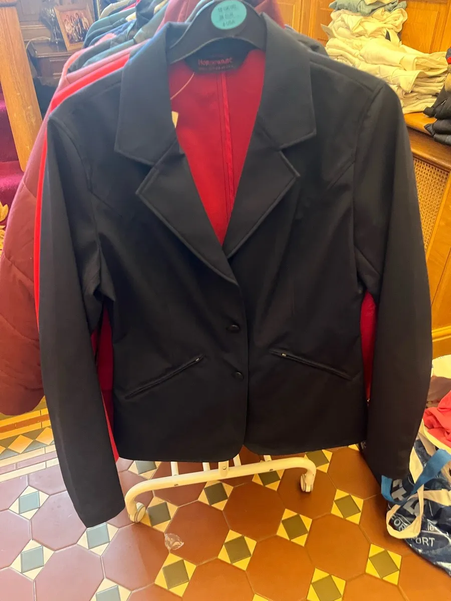Equestrian clothing - Image 2