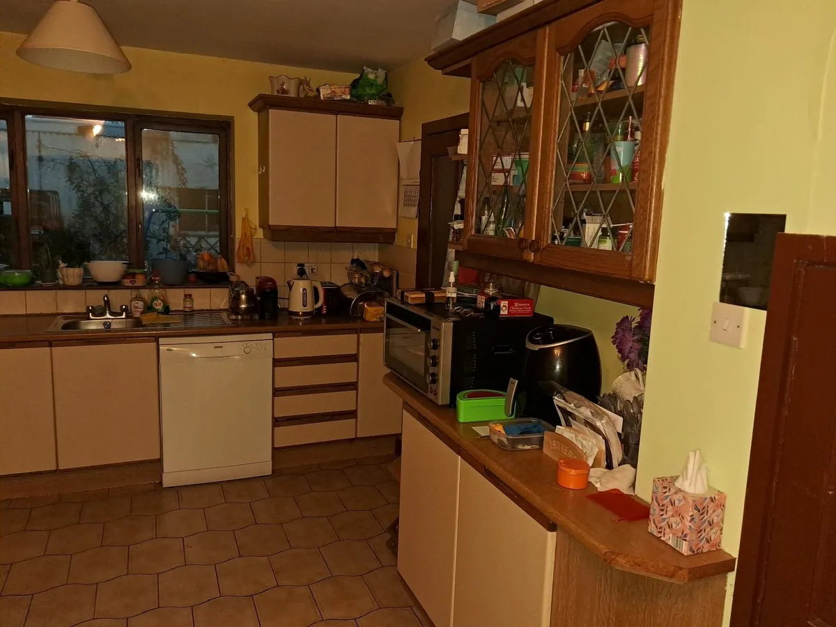 Kitchen - Image 1