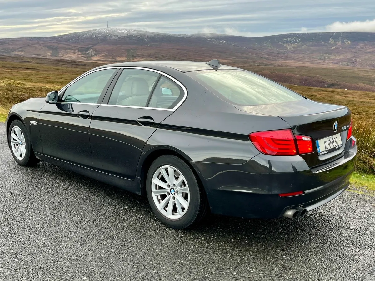 BMW 5-Series 2012 - Image 3