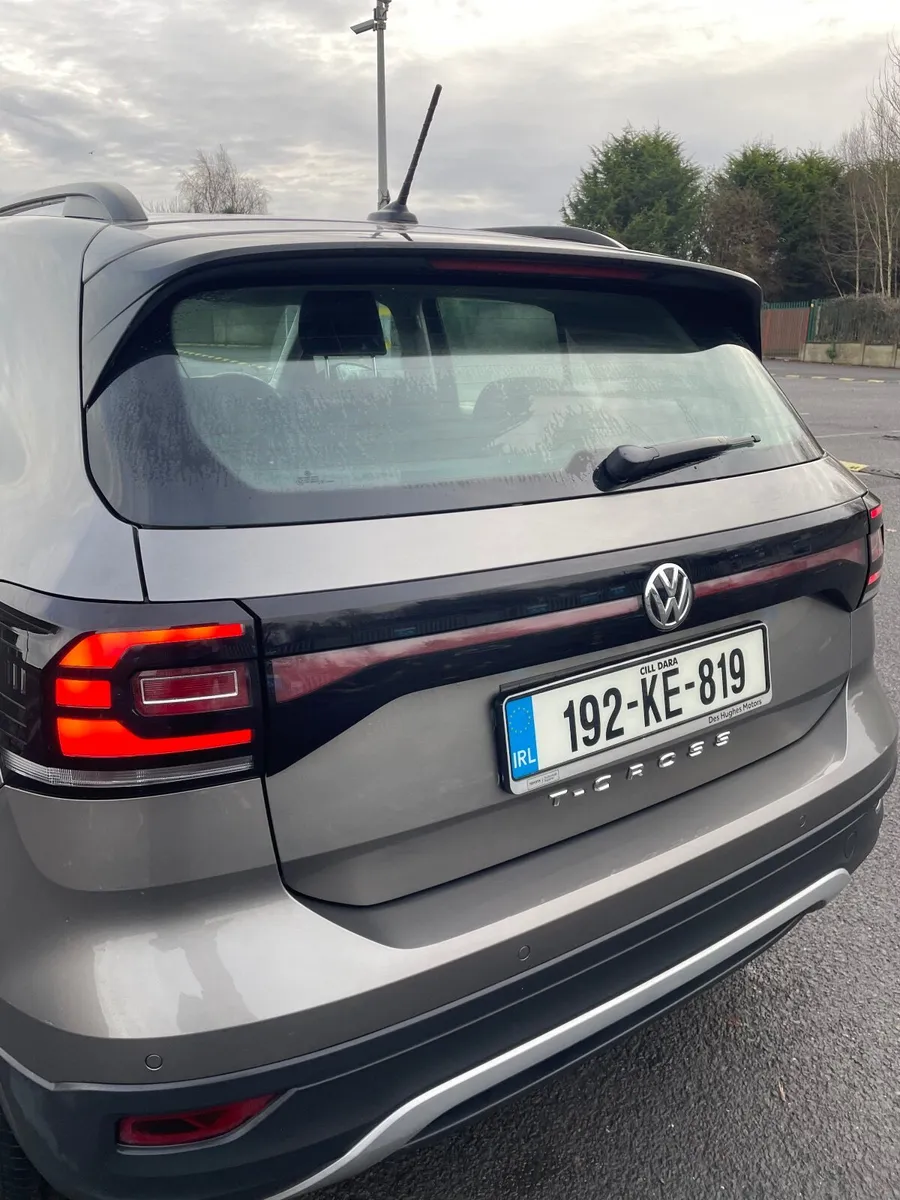 Volkswagen T-Cross 2019      45000Km - Image 1