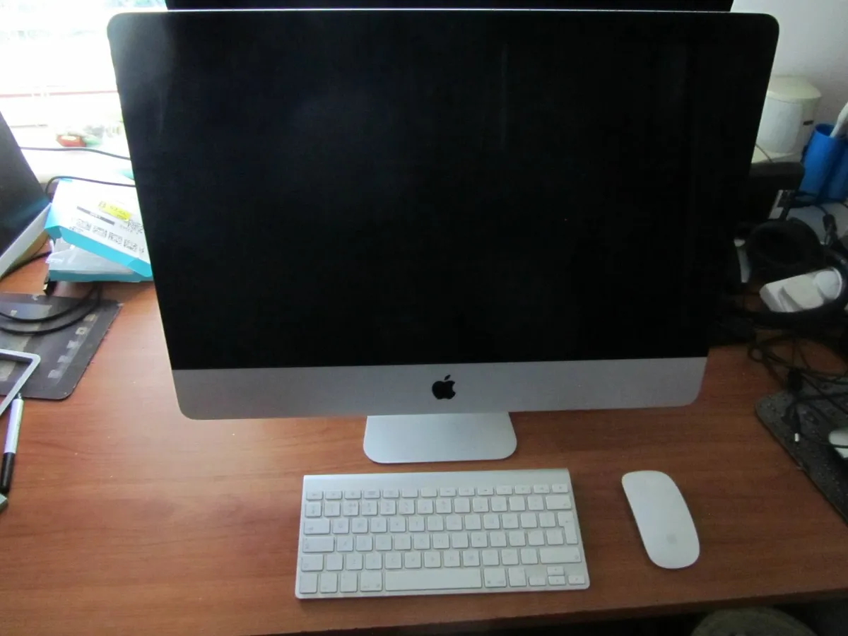 imac 21 inch   mid 2014 - Image 1