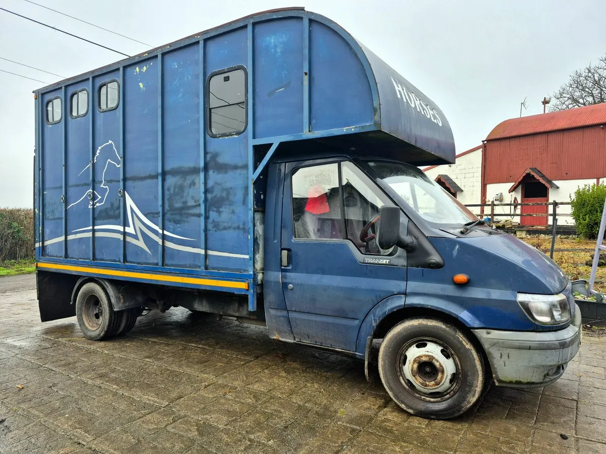 Ford Transit 3.5 Ton Horse Lorry - Image 1