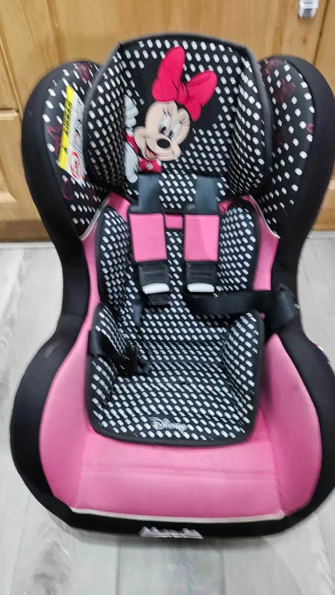 Minnie mouse car seat - Image 1